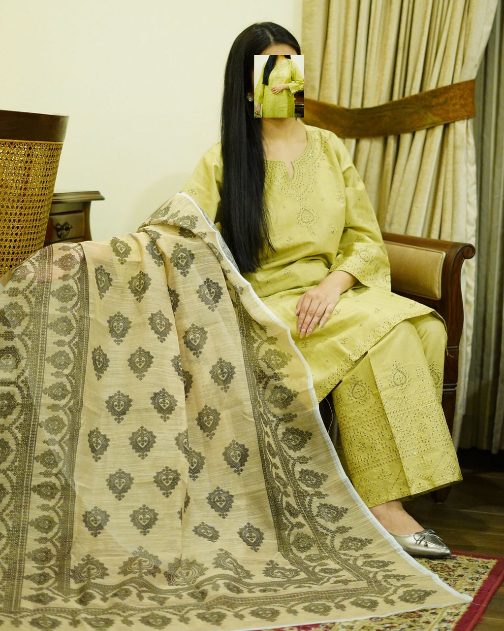 Zareen – 3 Piece Embroidered Cotton Suit